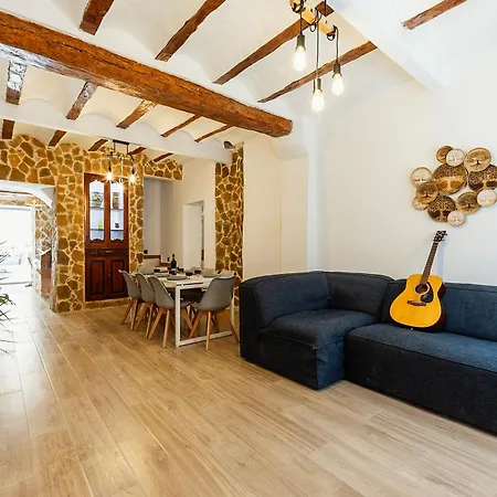 Mini En Country house Quesa